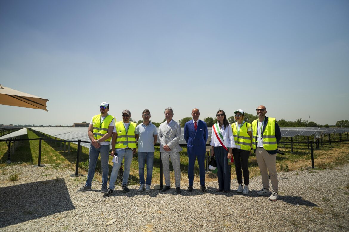 Sostenibilità, Viridis Energia Spa inaugura l’impianto solare di Poviglio da 12 Mwp, valore per il territorio