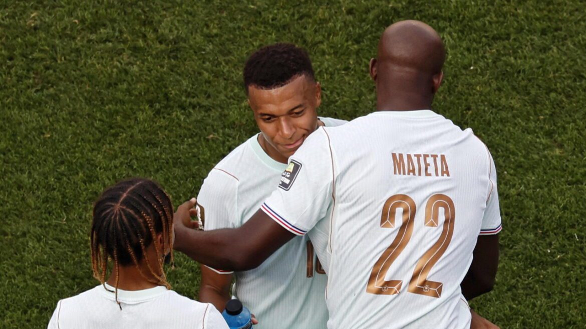 Mondiali: insultò Mbappé, politica argentina “persona non grata” in Francia – Web & Social