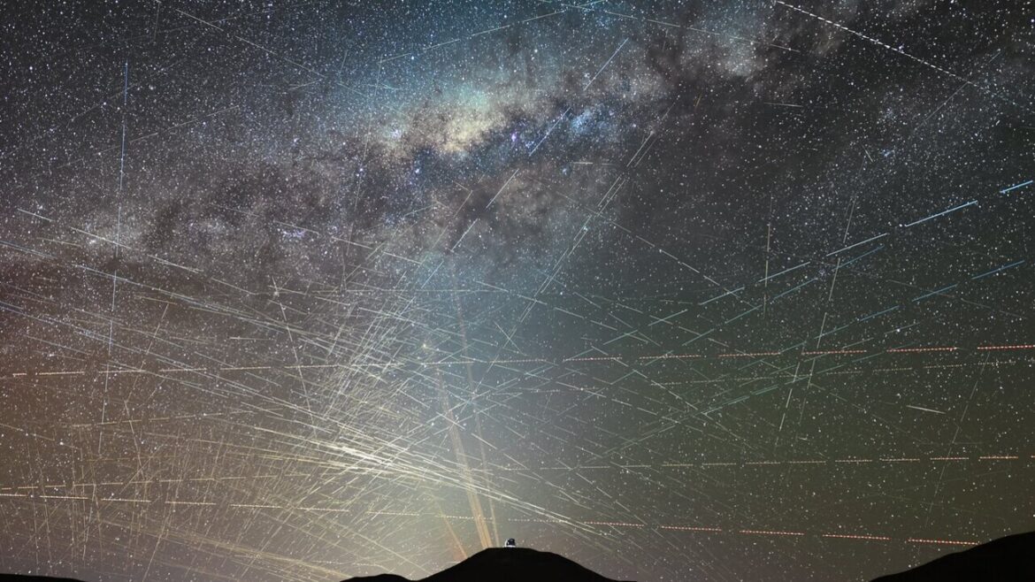Gli astronomi: ‘Con 1,7 milioni di satelliti in orbita conseguenze devastanti’ – Spazio e Astronomia